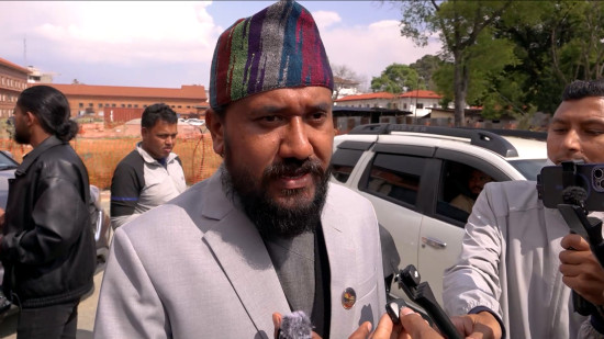 संसद बाहिर सांसद : गृहमन्त्रीमाथि पनि छानविन हुनुपर्छ, मल उत्पादन नेपालमै गरौं