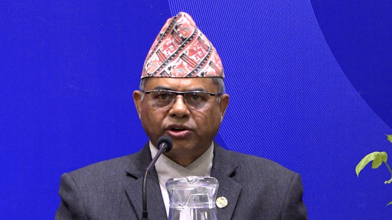 निर्यात विविधीकरण र प्रतिस्पर्धात्मकतामा ढिलाइ भइसकेको छ : मन्त्री सिन्हा