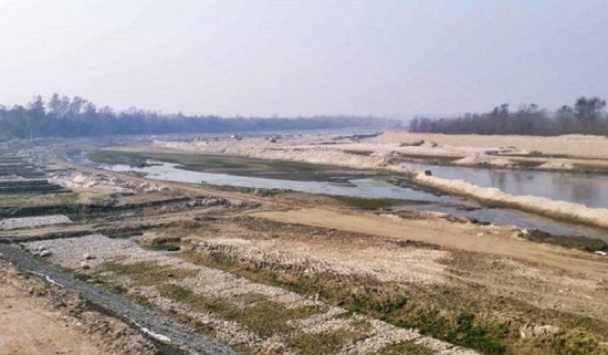 कञ्चनपुरको मोहना नदी-दैजी सडक निर्माणको ठेक्का तोडियो