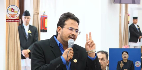 ज्ञानेन्द्र शाहीको प्रश्न– गृहमन्त्री हो कि कन्टेन्ट क्रियटर ?