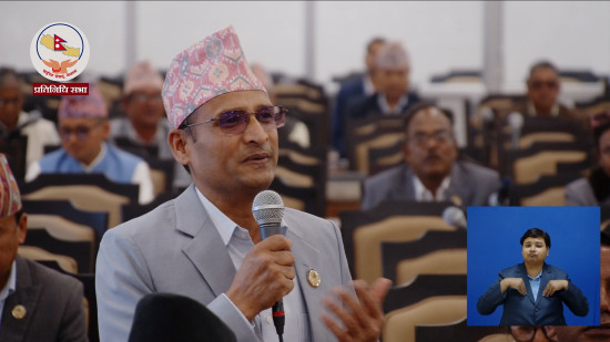 सरकार संसदप्रति उत्तरदायी नभएको सांसद शर्माको आरोप 