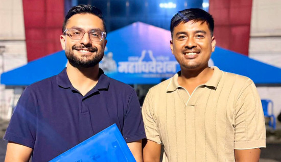 सस्मित पोखरेलले दिए केन्द्रीय सदस्य उम्मेदवारी