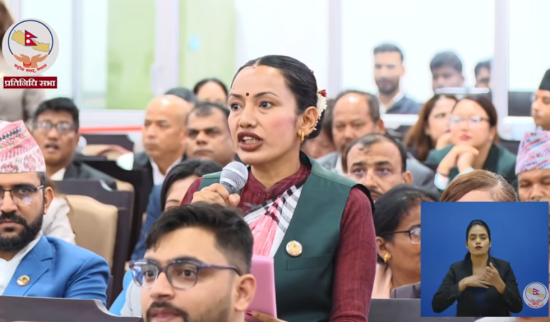 संसदमा आशिकाको प्रश्न- देश हाँक्ने चाँही नयाँ नेता र मन्त्री, तर गाडी चल्ने इन्जिन चाहिँ उही थोत्रा किन?