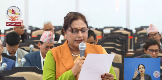 स्वास्थ्य बिमा प्रभावकारी नहुँदा सर्वसाधारणले उपचारमा सास्ती खेप्नुपरेको छ : सांसद शर्मा