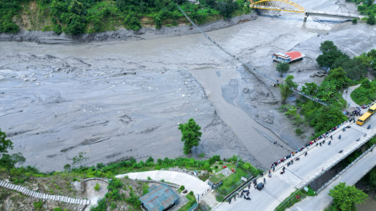 भोटेकोशी बाढीमा २९१ विदेशी पर्यटकसहित ३८४ यात्रु सम्पर्कविहीन