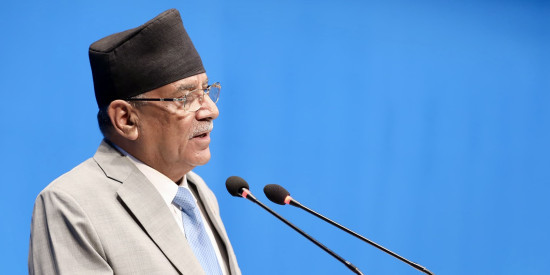ठूला दलको मिलेमत्तोमा संसद्लाई विचौलियाको खेलमैदान बनाइँदै छ : अध्यक्ष दाहाल