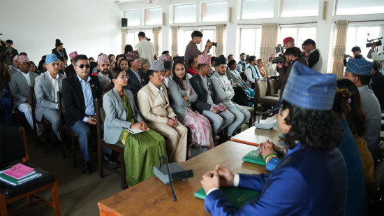 उपसभामुखमा रूबी ठाकुरलाई मतदान गर्ने रास्वपा संसदीय दलकाे निर्णय