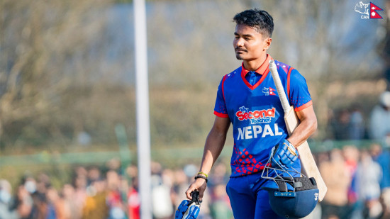 कप्तान रोहित पनि आउट, नेपाल ३८–३को अवस्थामा