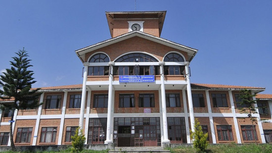 त्रिविको ५१ औँ दीक्षान्त समारोहमा क- कसले पाउने भए पदक तथा पुरस्कार ?