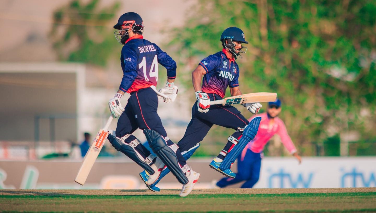 विश्वकप छनोटको सुपर सिक्समा नेपाल युएईसँग खेल्दै