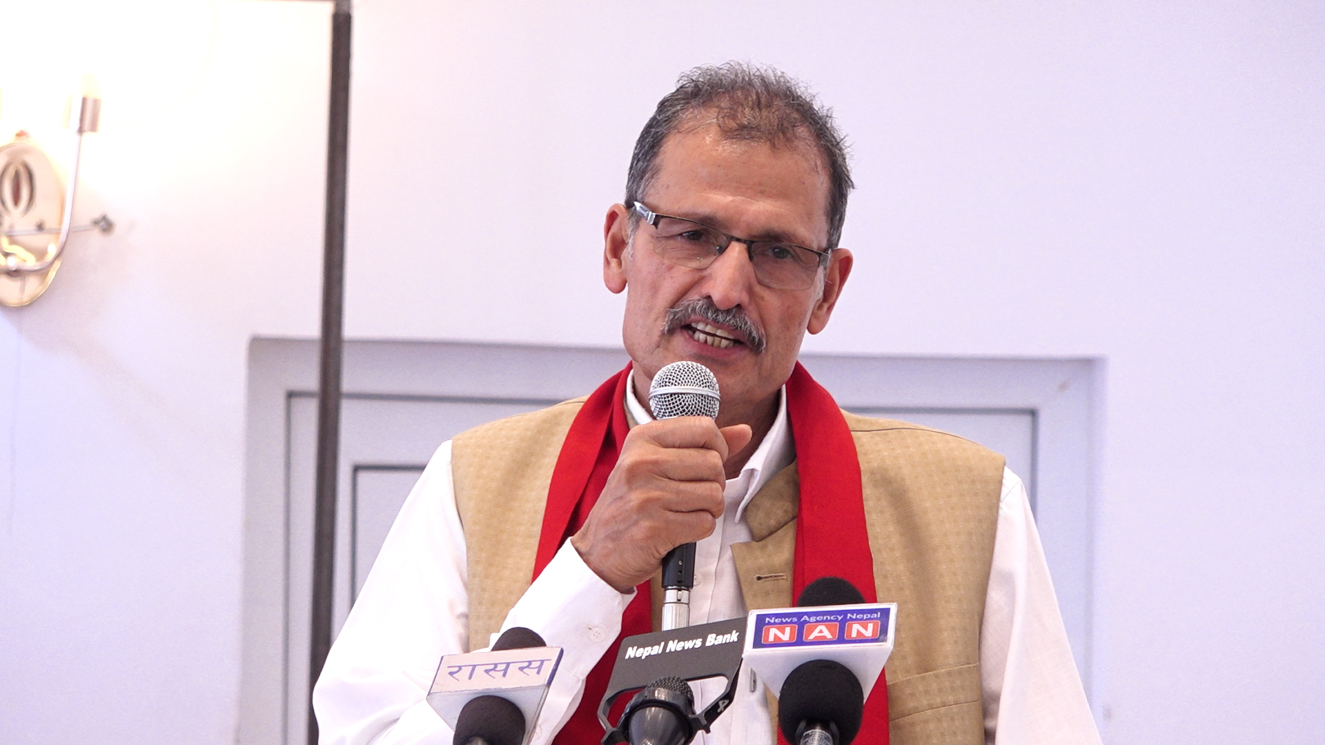 देशमा भयानक संकटको स्थिति आउनसक्छ : प्रवक्ता सापकोटा