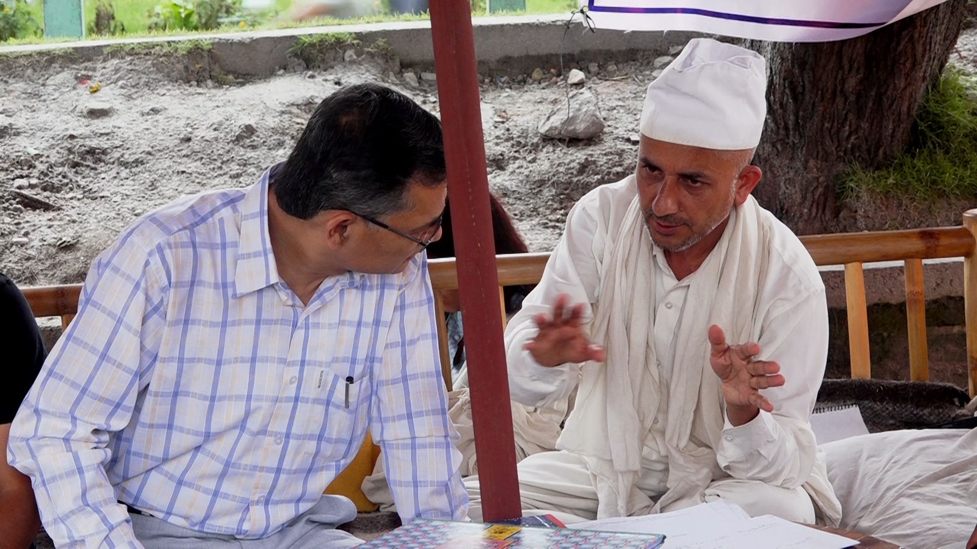 अनसनरत भट्टराई र सरकारबीच छलफल