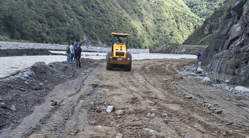 ३ दिनपछि सञ्चालनमा आयो विपी राजमार्ग