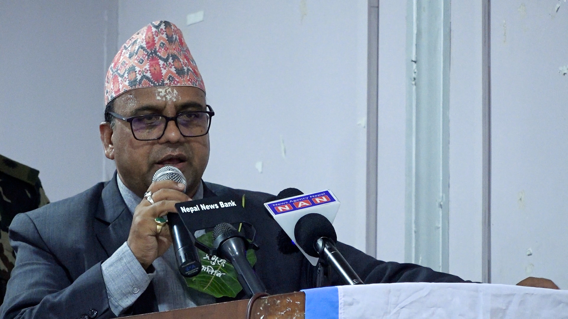 पर्यटन नीतिलाई संशोधन गर्न आवश्यक : मन्त्री पाण्डे