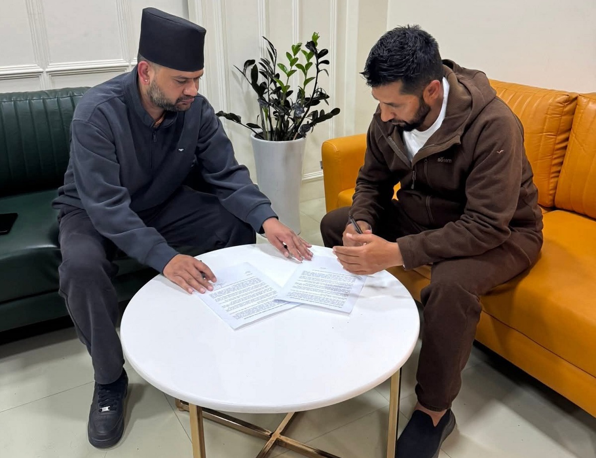 रवि पार्टी सभापति, बालेन भावी प्रधानमन्त्रीको उम्मेदवार !