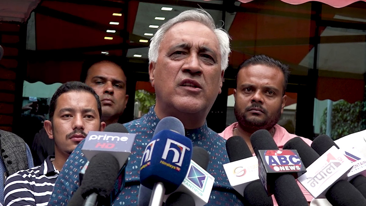 चन्द्र भण्डारी भन्छन्– नेपालीलाई विदेशमा बिक्री गर्ने काम बन्द गर्नुपर्छ