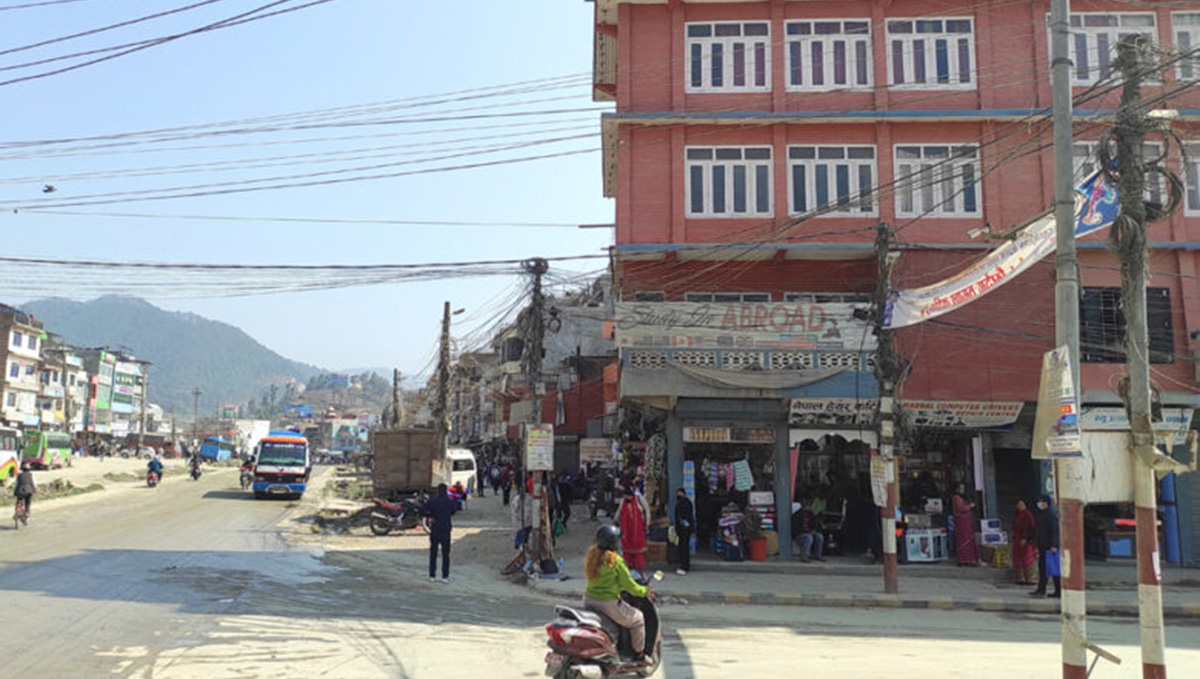 मुआब्जा लिएपछि दमौलीमा घर भत्काउन थालियो