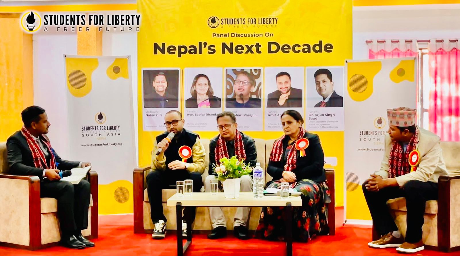 ‘नेपालको आगामी दशक’ विषयक प्यानल छलफल सम्पन्न 