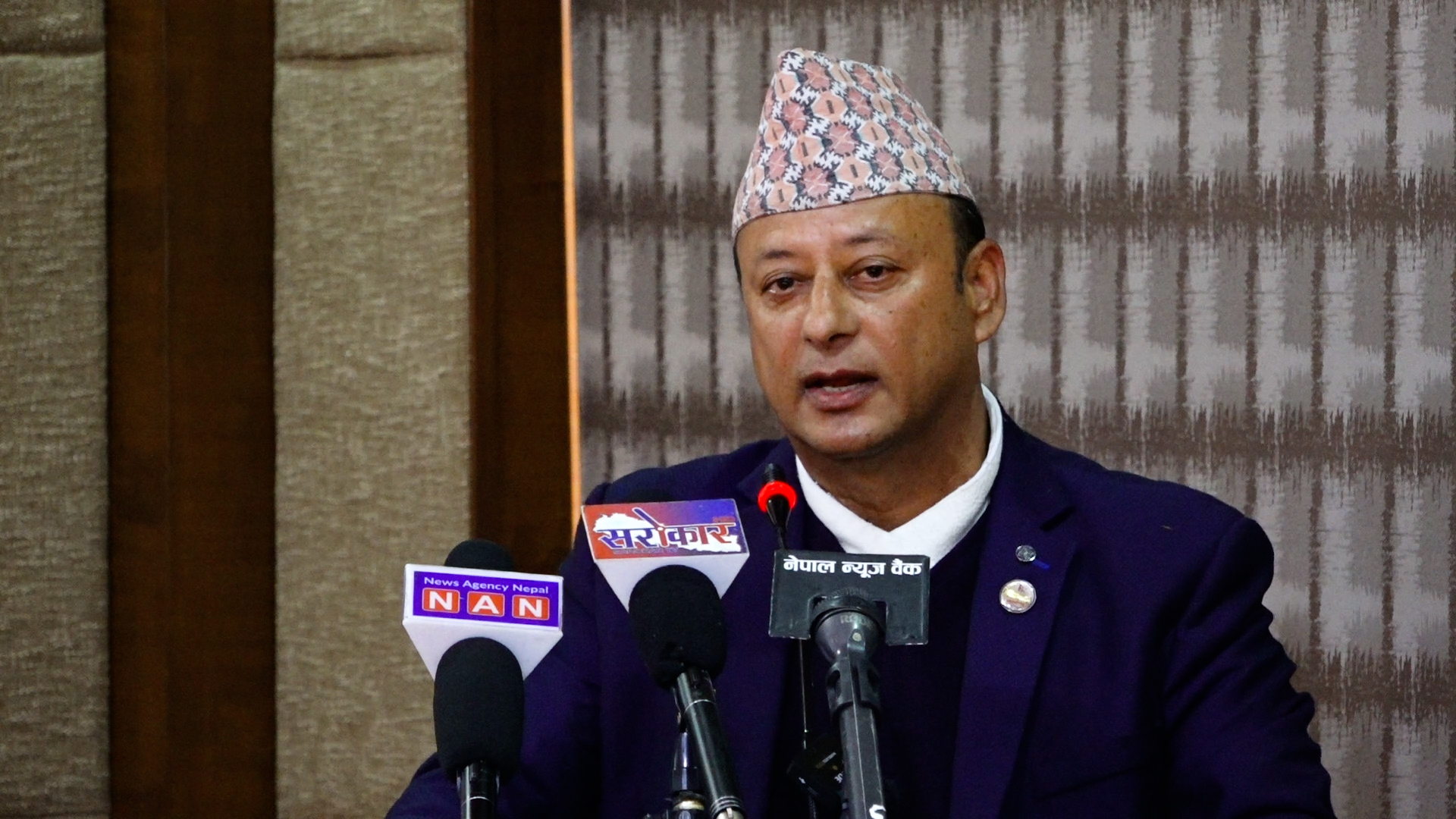 हामीसँग भएको  स्रोतलाई अधिकतम प्रयोग गर्नुपर्छ : मन्त्री खड्का