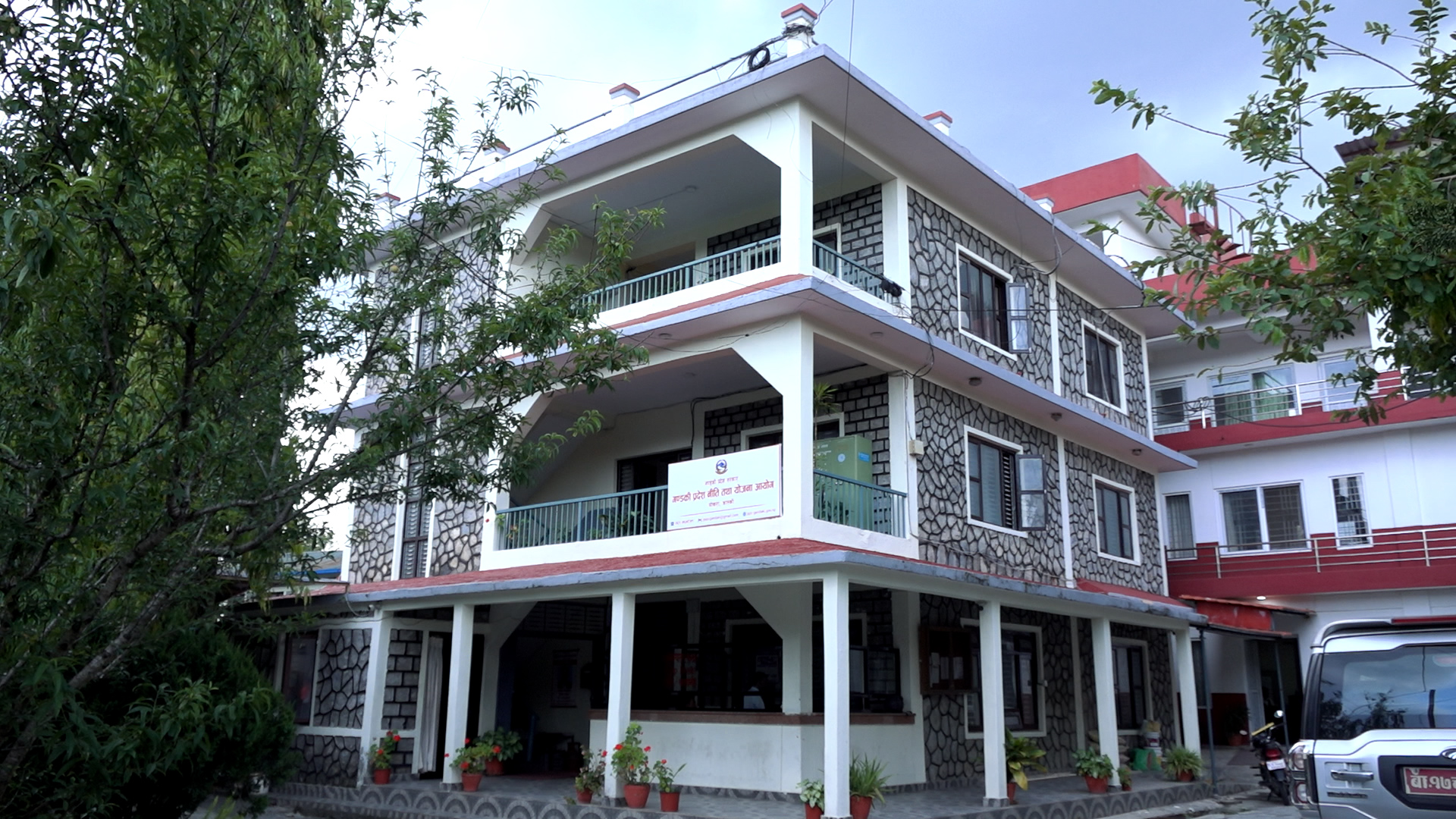 Dr.-Krishnachanda--Devkota--(13)-1749005155.jpg