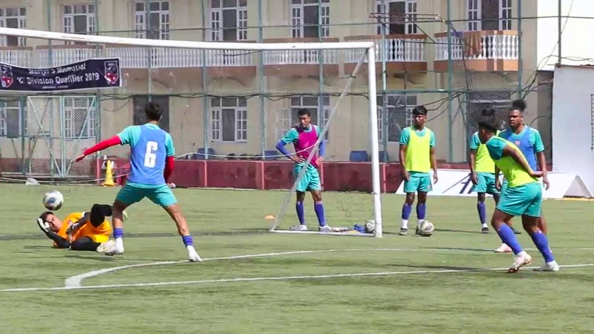 बंगलादेशसँग खेल्न राष्ट्रिय फुटबल टोली प्रशिक्षणमा व्यस्त