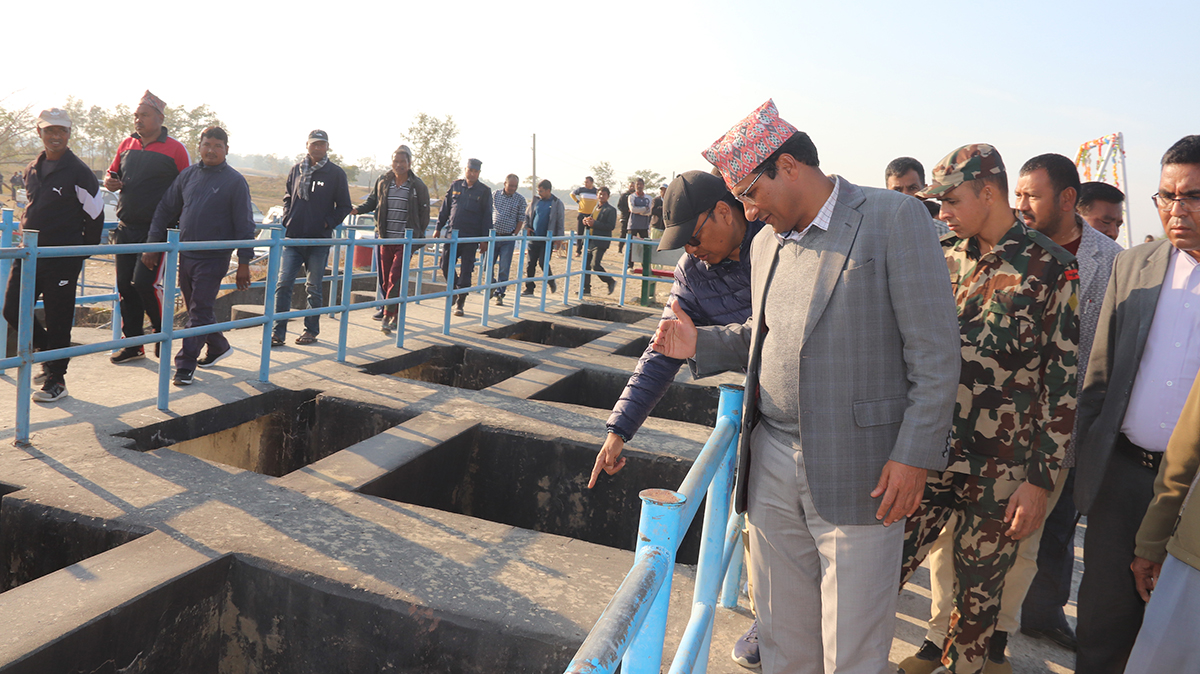 उत्खनन हुँदै जाँदा तटबन्ध गरेर काम छैन : मन्त्री बस्नेत