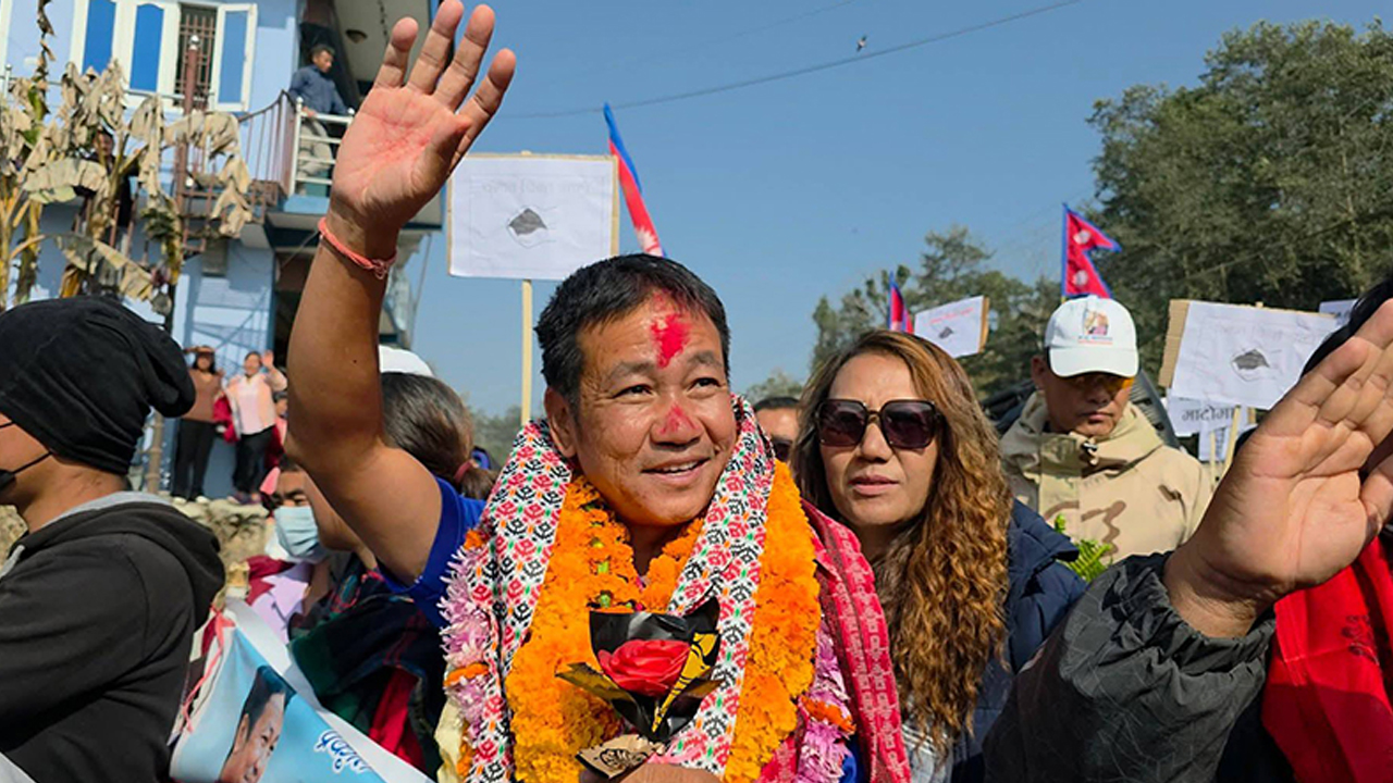 सुनसरी १ मा हर्क साम्पाङ विजयी