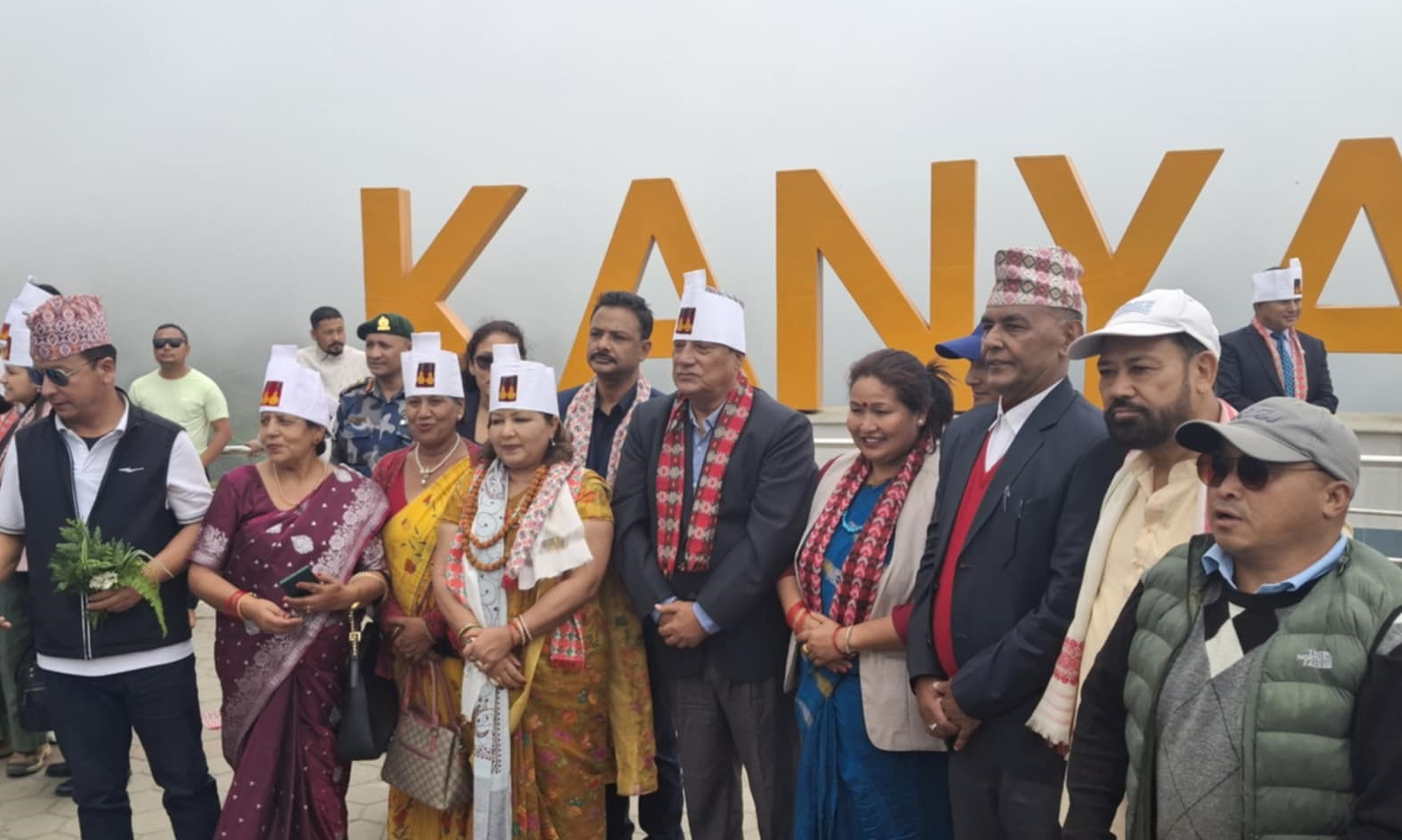 इलाम र नेपालका राम्रा कथा लगेर प्रचार गर्न परराष्ट्रमन्त्रीको राजदूतहरुलाई आग्रह