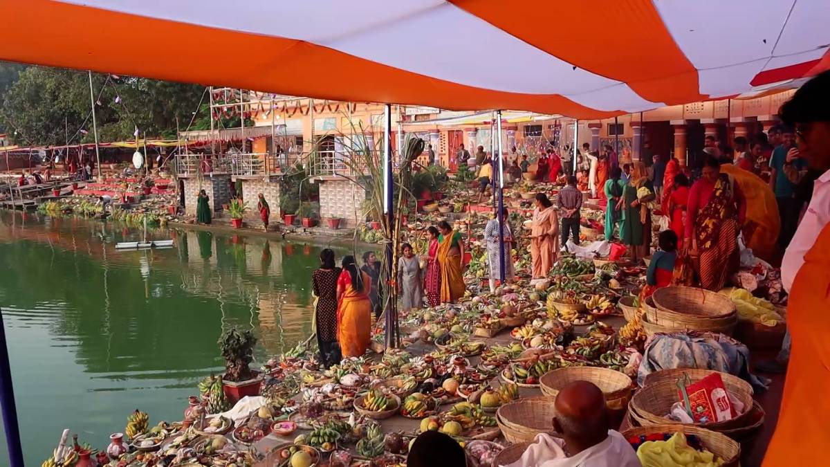 Janakpur-Chhath-(1)-1700380611.jpg