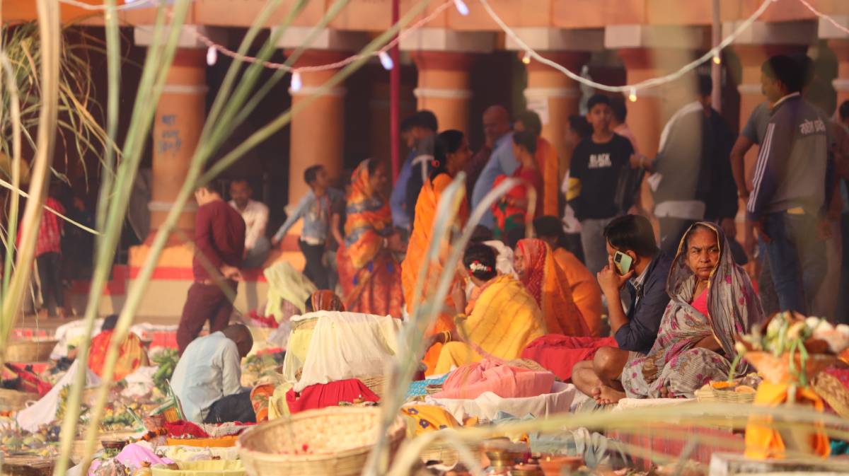 Janakpur-Chhath-(11)-1700380749.jpg