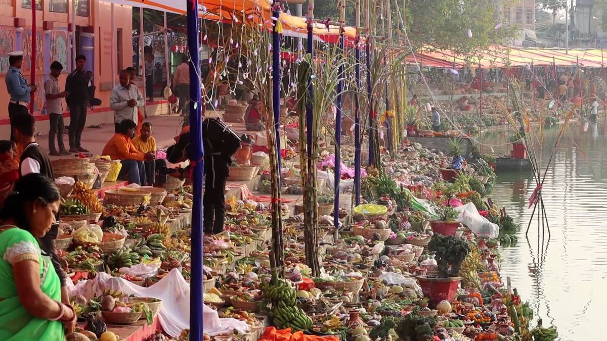 Janakpur-Chhath-(6)-1700380641.jpg
