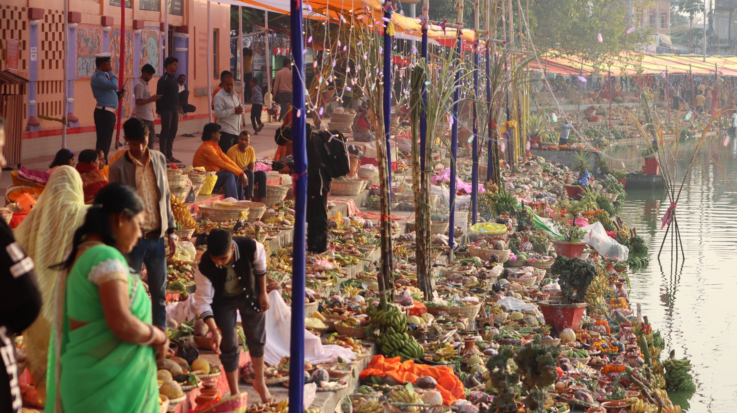 Janakpur-Chhath-(9)-1700380705.jpg
