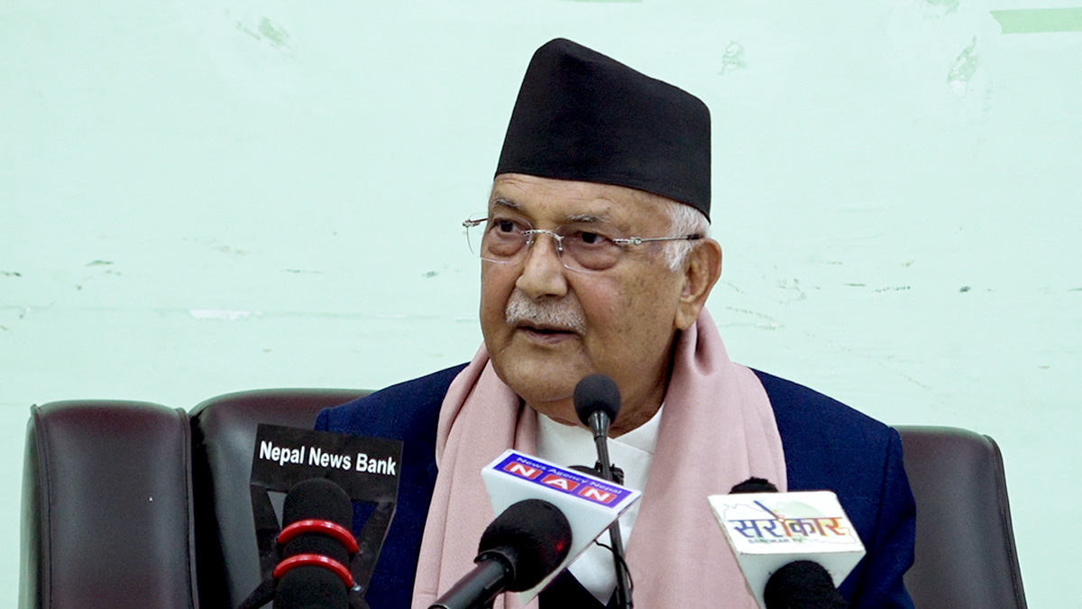 प्रतिगमनको कुरा गर्नेहरु देशद्रोही हुन् : ओली