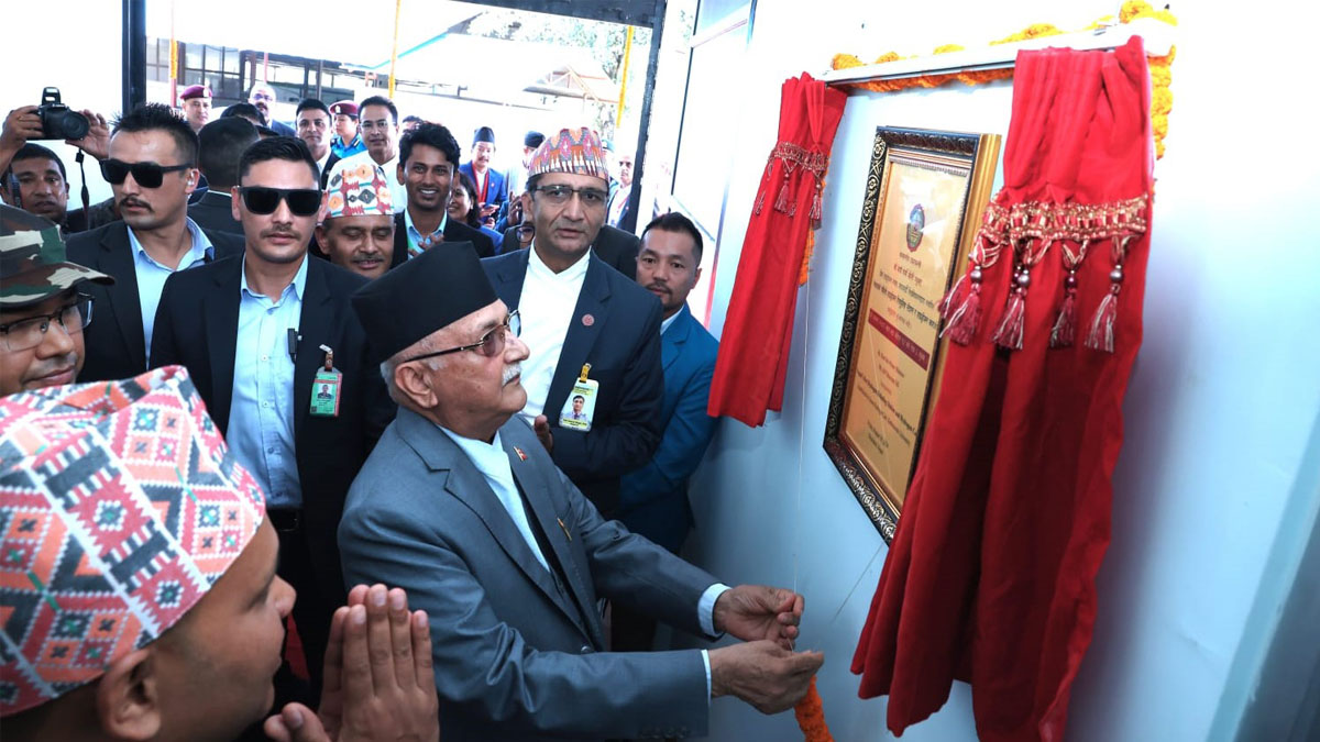 धुलिखेलमा हाइड्रोजन कार र रिफ्युलिङ प्रणालीको शुभारम्भ