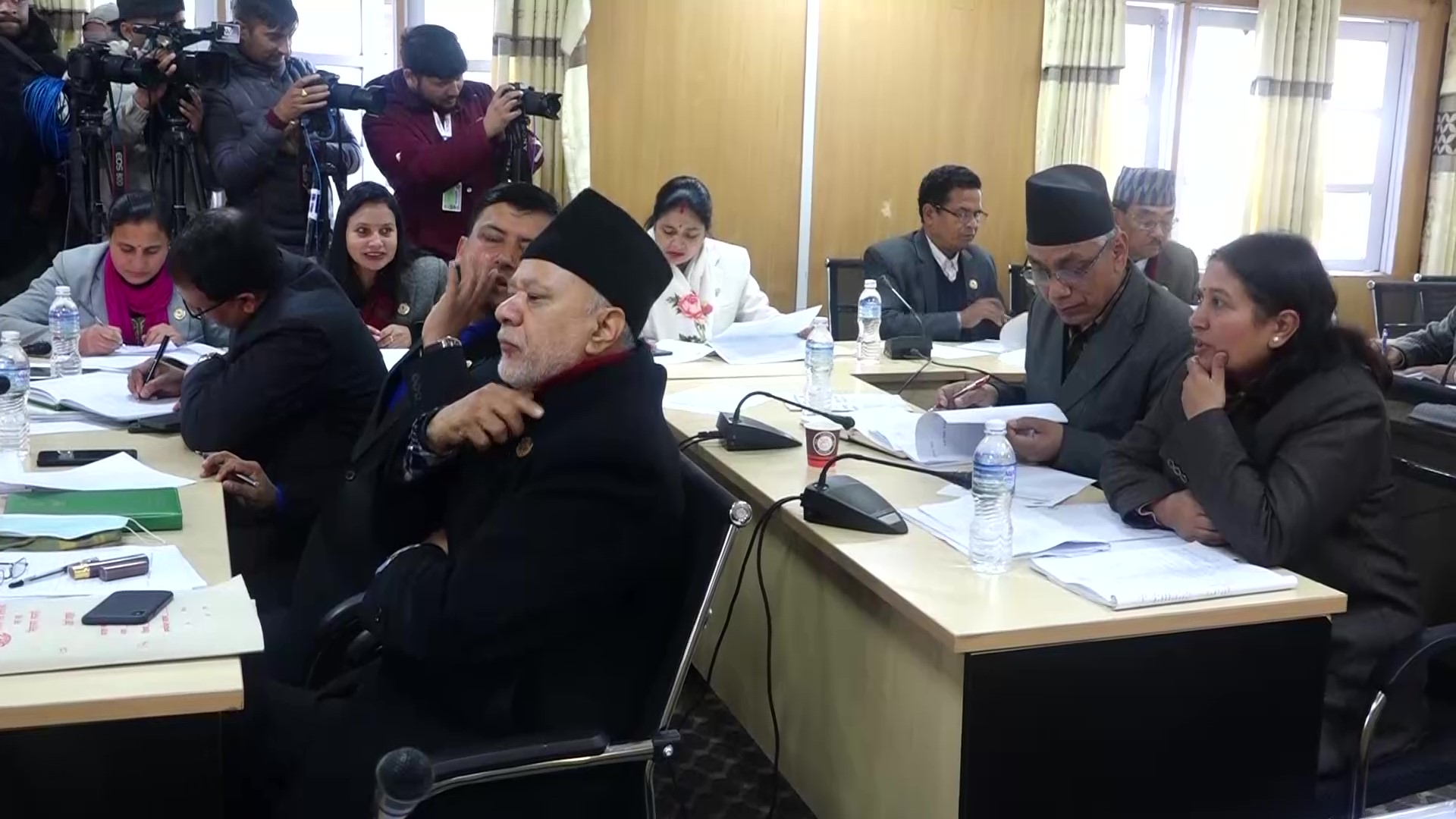 भारतसँग भएको सम्झौताका बारेमा प्रधानमन्त्रीसँग कानुन समितिले जानकारी लिने