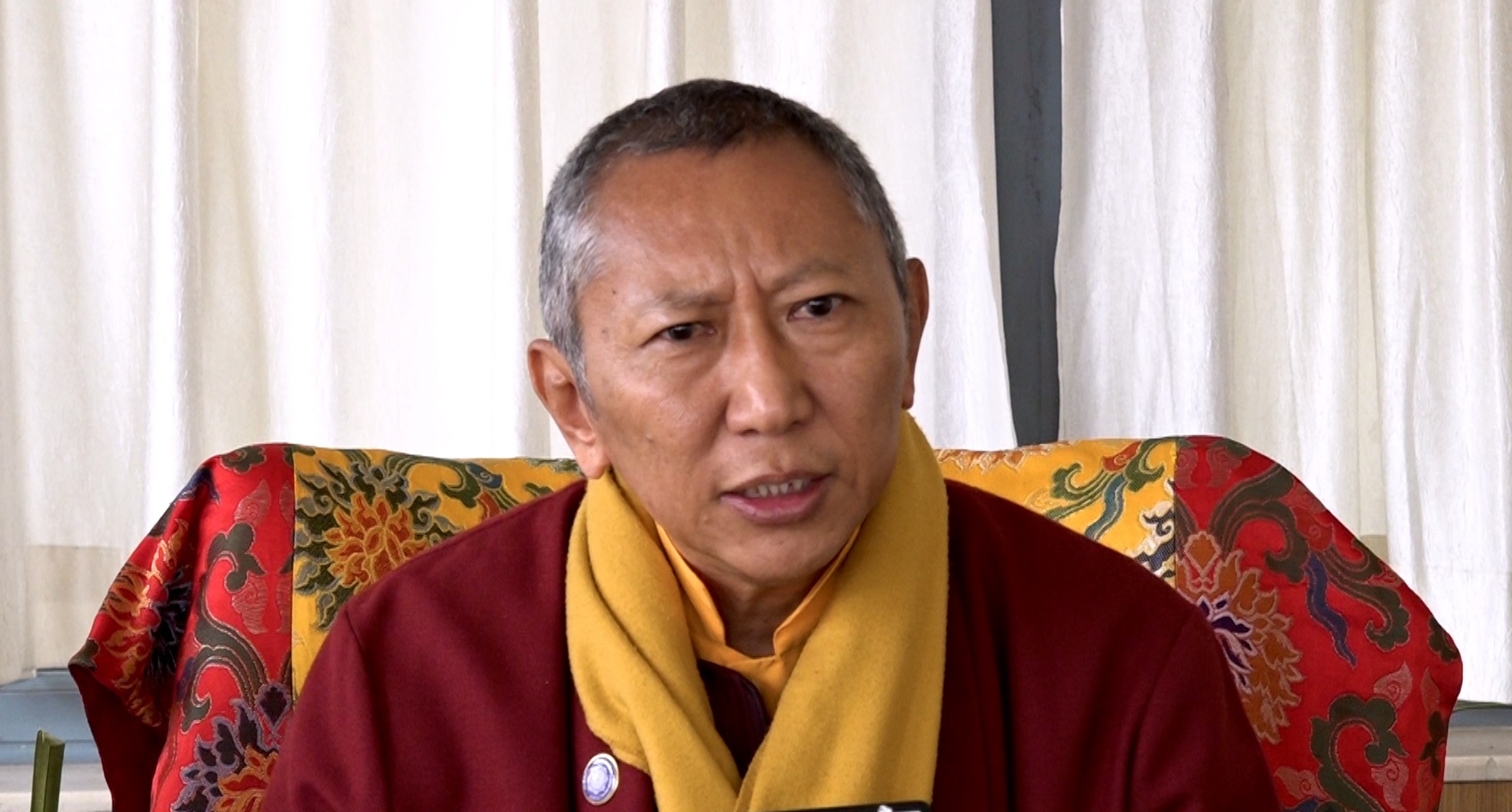 नेपालको युनिभर्सल पीस सेन्चुरीबारे विश्वलाई जानकारी गराउँदै नेपाली धर्मगुरु 