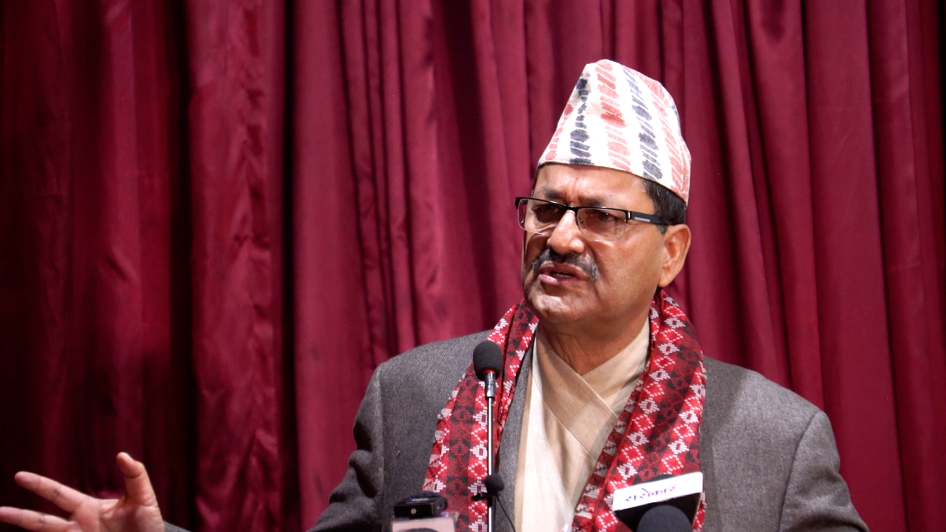 ‘अरुमाथि औँला ठड्याउने संस्कृतिले मात्रै पार्टी बलियो हुँदैन’