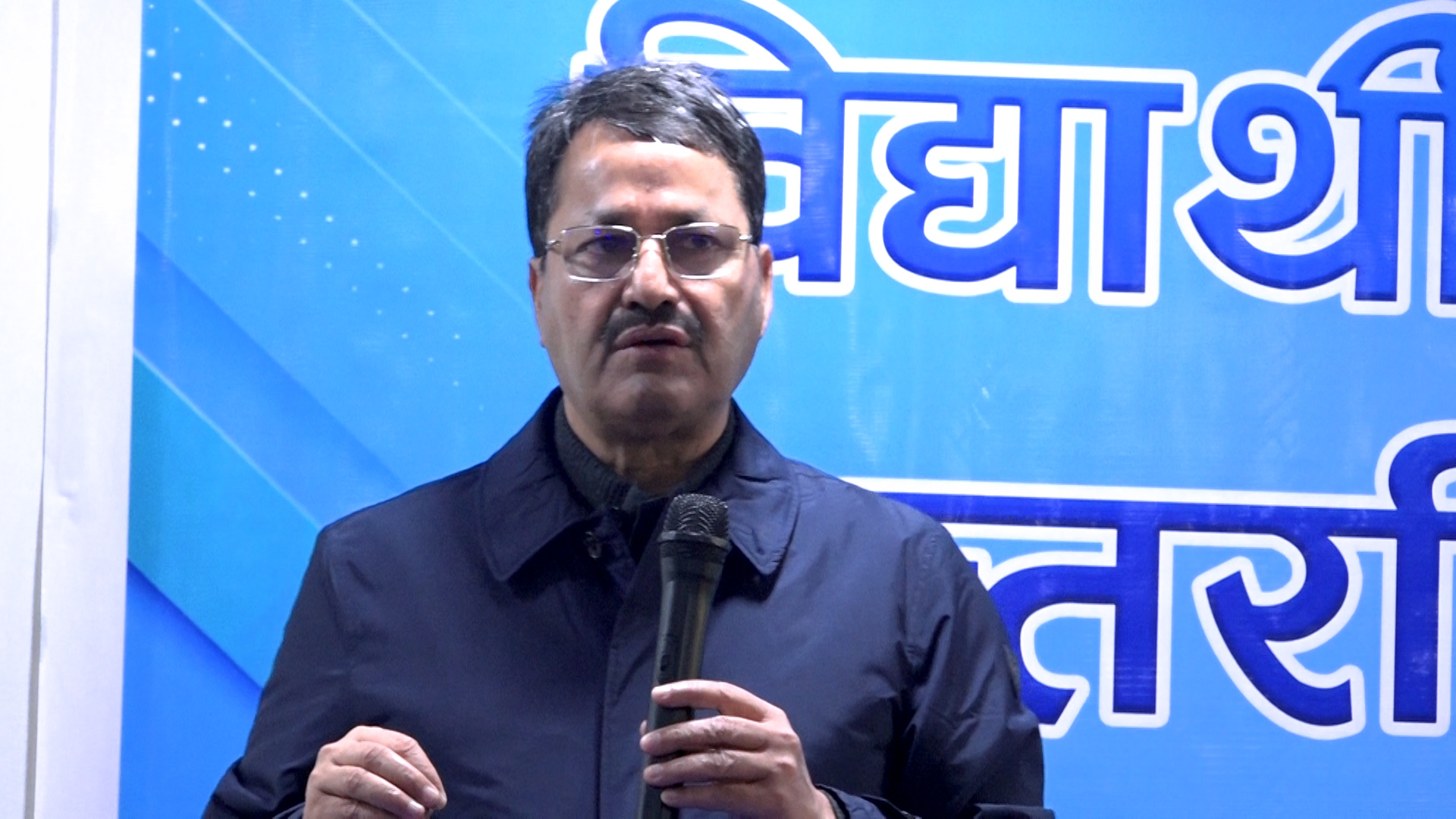 युवा शक्ति बाहिरिँदा मुलुकलाई क्षति : मन्त्री साउद