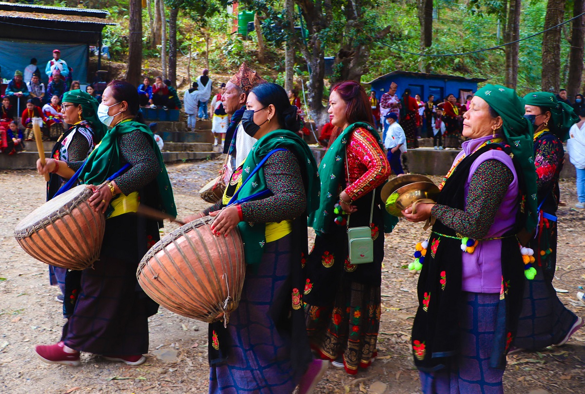 पञ्चेबाजा संरक्षणमा आमा समूह