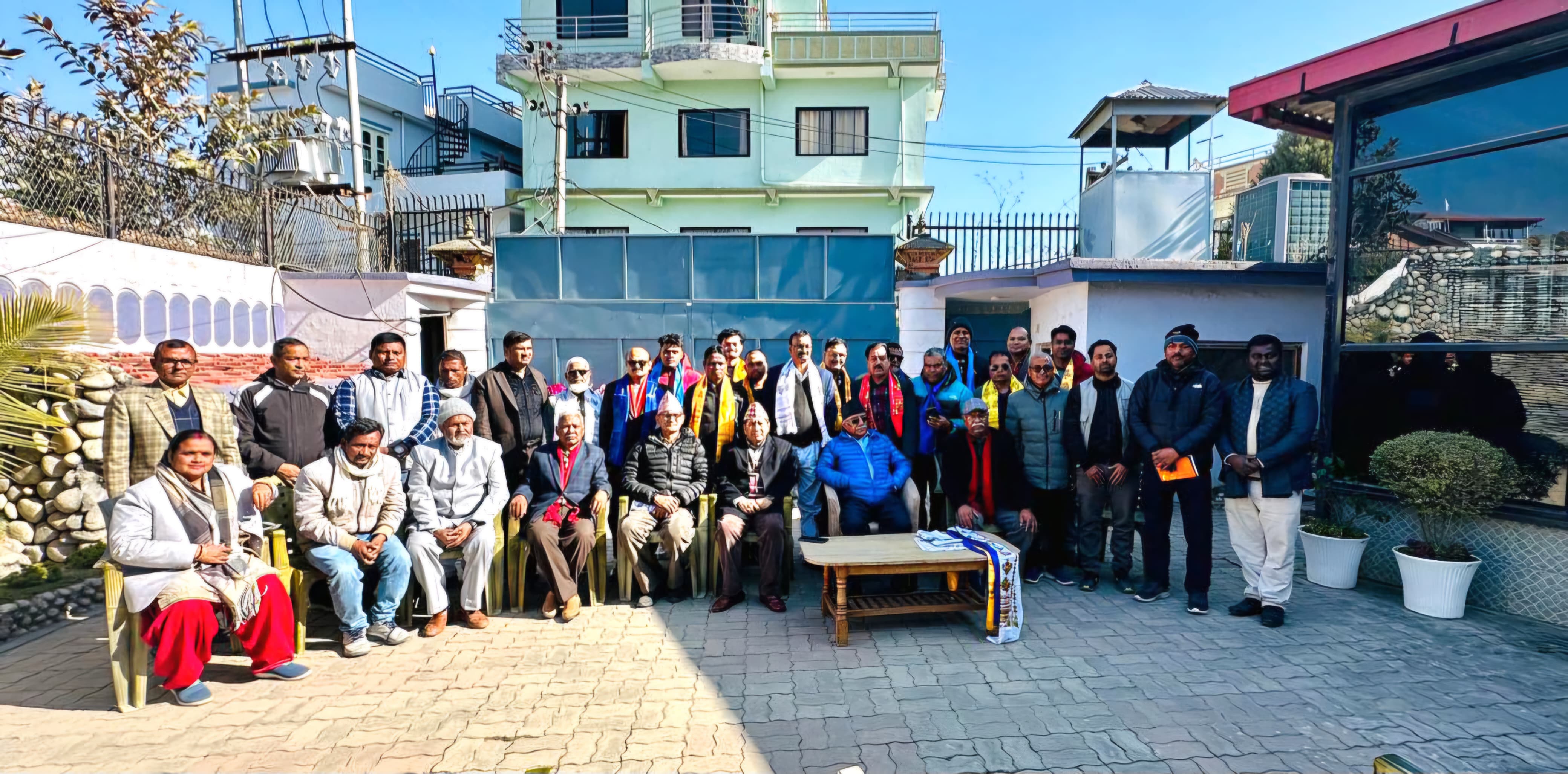 एकताबद्ध र ध्रुवीकृत हुन कार्यकर्तालाई दाहालको निर्देशन