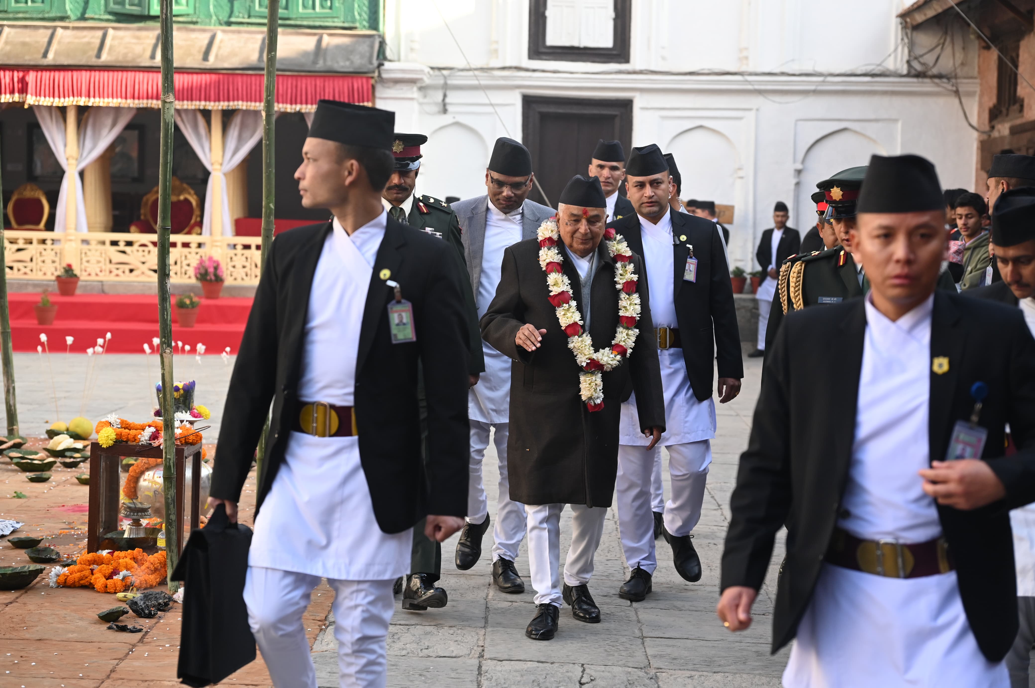राष्ट्रपतिले गरे हनुमानढोका पुगेर वसन्त श्रवण 