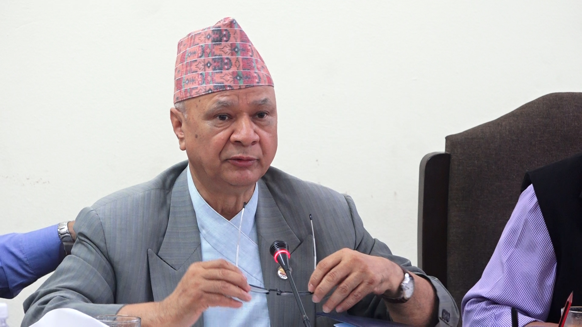 नियमावली अनुसार नै शिक्षक अभिभावक संघ बन्नुपर्छ : मन्त्री पन्त