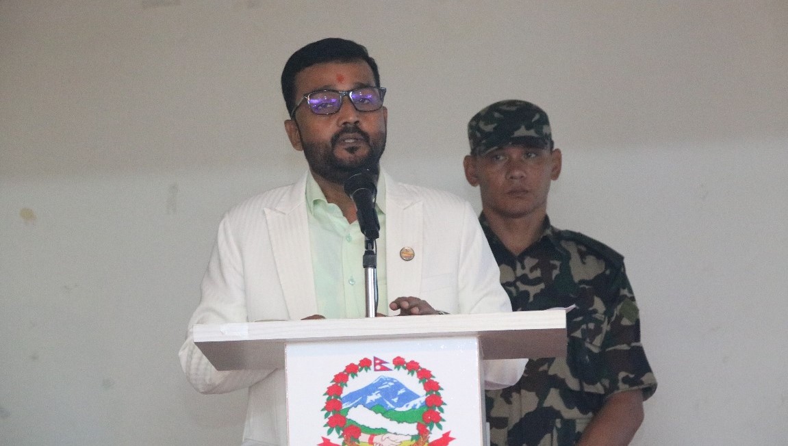 खानेपानीका सवालमा अझै गम्भीर चुनौतीहरू छन् : मन्त्री यादव