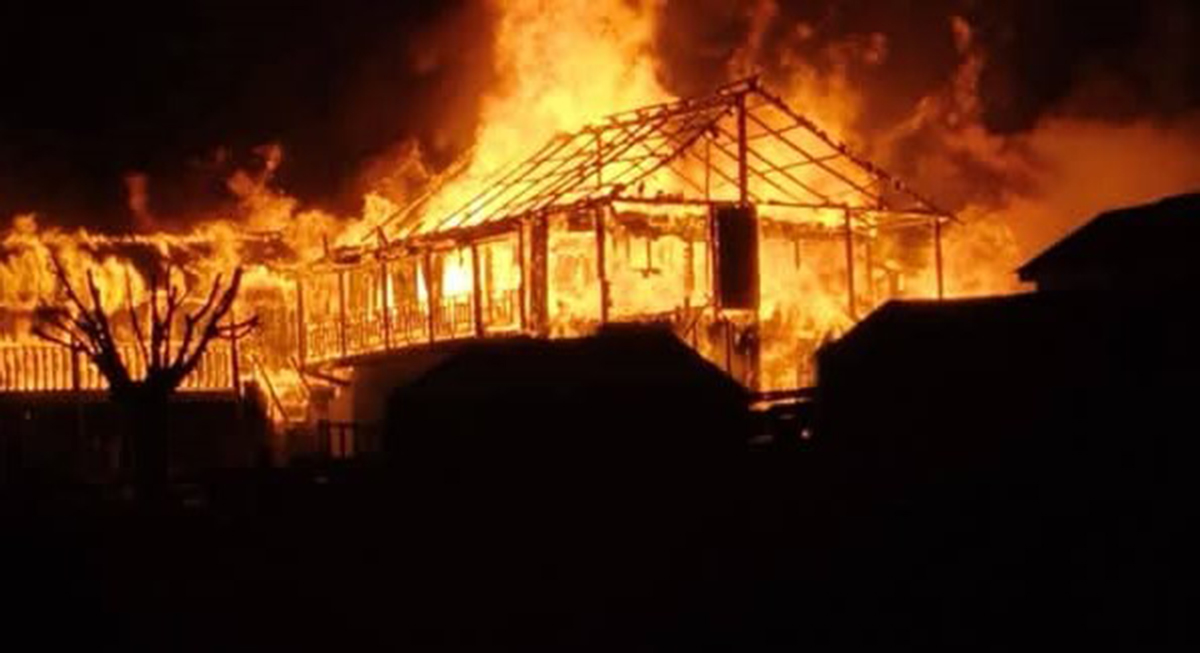 मुगुको डाँफे होटेलमा आगलागी, करोडौंको क्षती