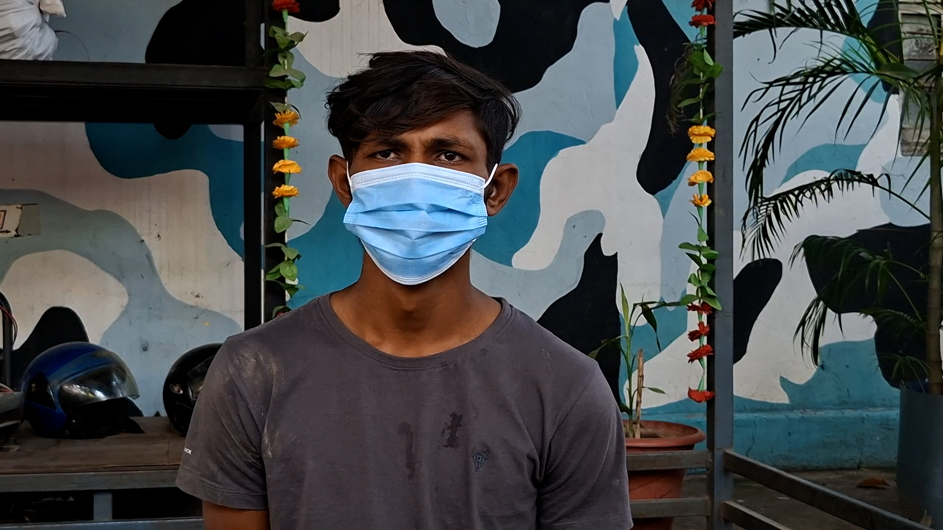 वीरगन्जको दशगज्जा क्षेत्रबाट नलकटुवा पेस्तोल सहित दुई युवक पक्राउ