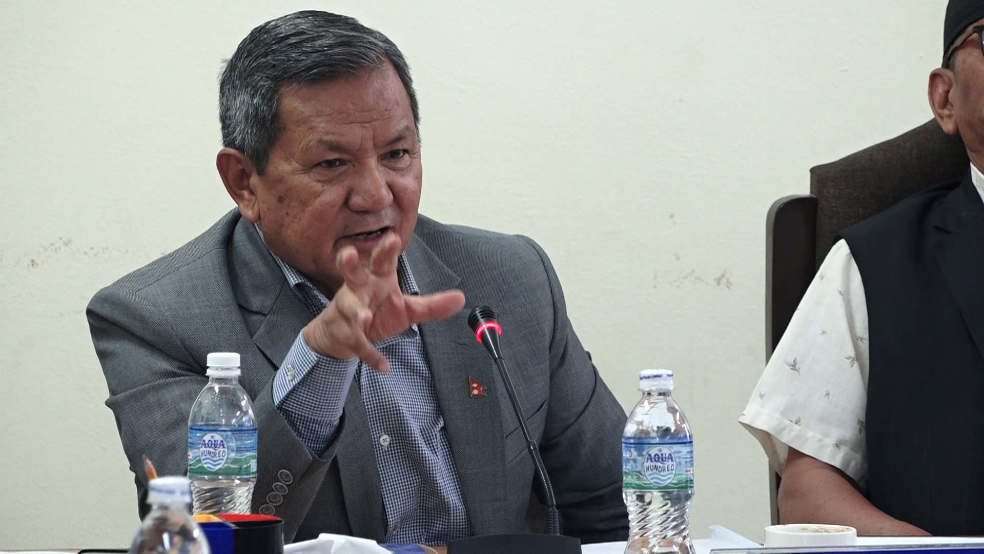 अराजकता र उश्रृंखलतालाई नियमन गर्न मिडिया काउन्सिल विधेयक : मन्त्री गुरुङ