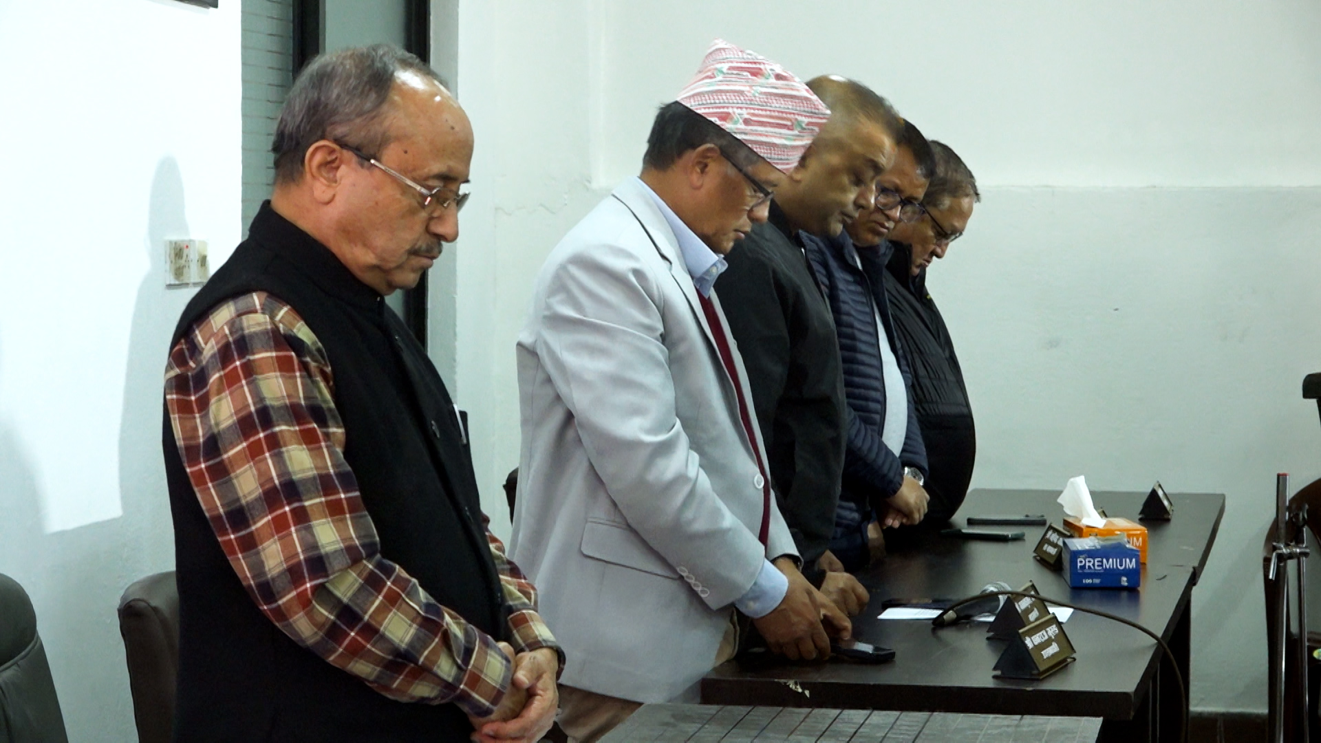 आलमको निधनमा कात्र्तिक २३ गते देशभरका कांगेस कार्यालय बन्द गर्ने