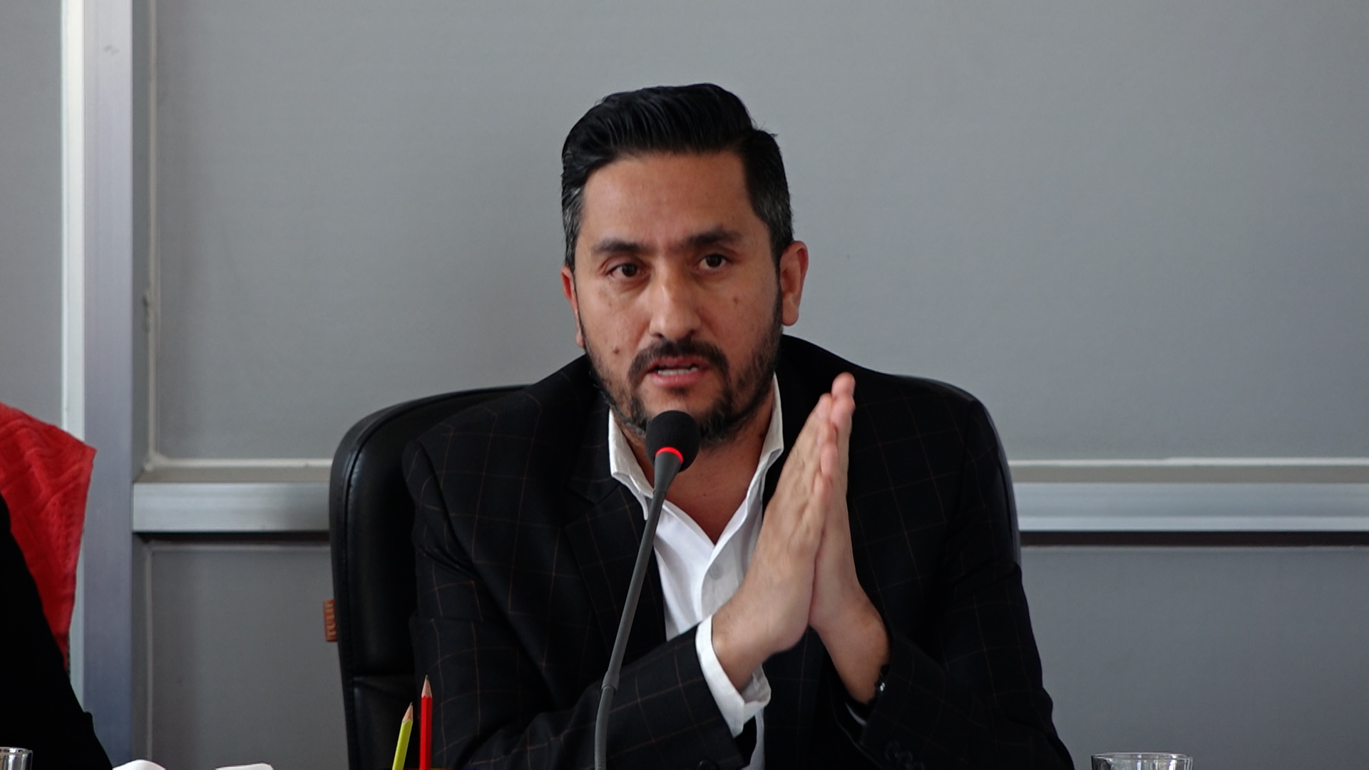 चलचित्र विधेयक २०८१ मा ३० प्रतिशतसम्म संशोधन आवश्यक : मन्त्री खरेल