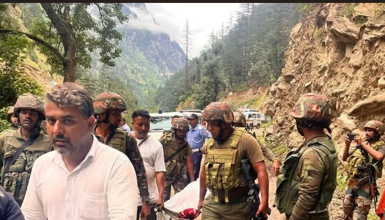 जम्मू–कश्मीरमा ‘क्लाउड ब्रस्ट’ : मृत्यु हुनेको संख्या ४५ पुग्यो