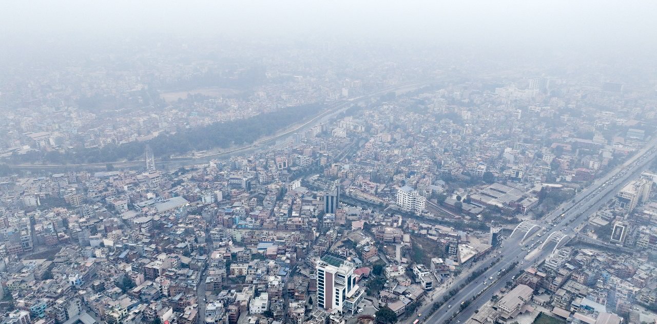 प्रदुषणले धुम्मिएको काठमाडौं [फोटो फिचर]